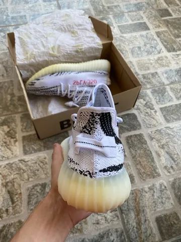 Adidas Yeezy Boost 350? Tamanho 40. Novo!!? - Foto 5