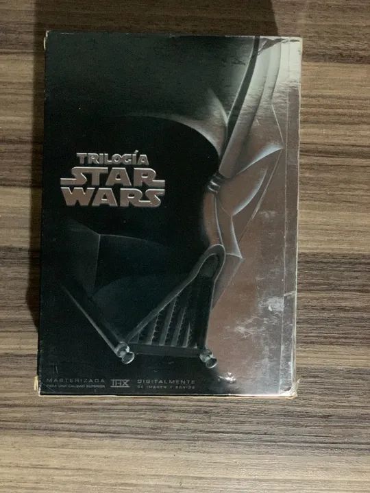 STAR WARS - VENDO OU TROCO dvd star wars trilogia original - importado masterizado - Foto 2