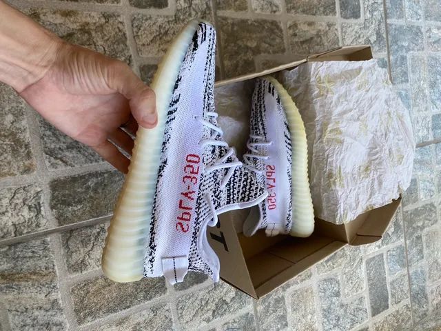Adidas Yeezy Boost 350? Tamanho 40. Novo!!? - Foto 2