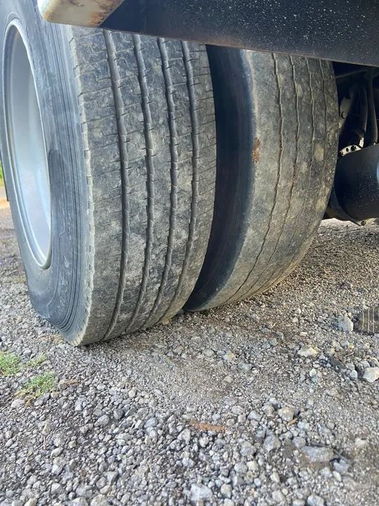 Caminhão VW 17280 Constellation - Ano 2016 - C/ Compactador - Foto 10