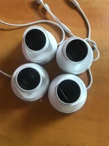 111 CÂMERA IP INTELBRAS VIP 1020D