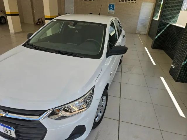 Onix 1.0 2022 branco. Apenas 37.000km. Único Dono!