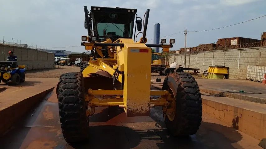 MOTONIVELADORA CAT 140K 17,2T  - Foto 3