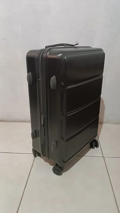 Mala de viagem 23Kg - Preta
