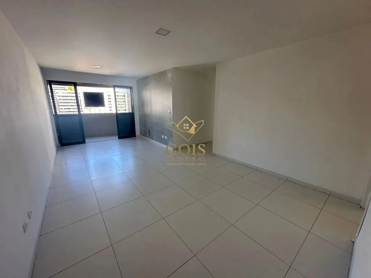 Apartamento à Venda  3 Quartos + dependência completa |Ponta Verde