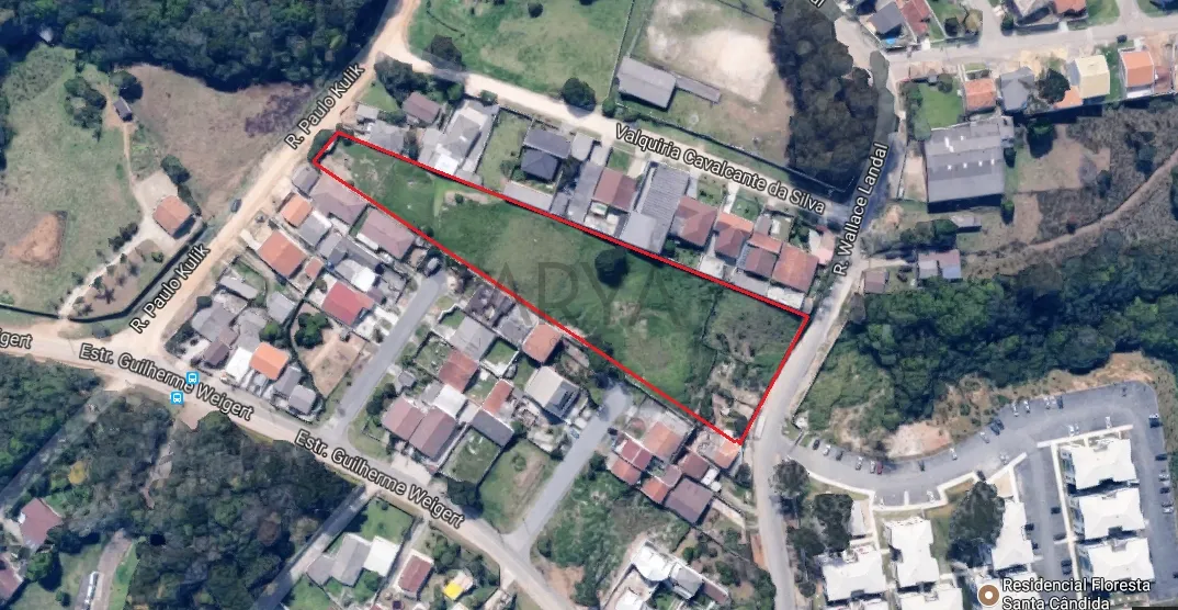 Terreno comercial à venda no Abranches ARYA1