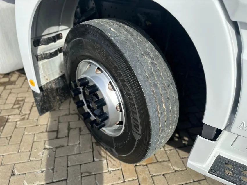 Mercedes Benz Actros 2651 LS - SelecTrucks. - Foto 5