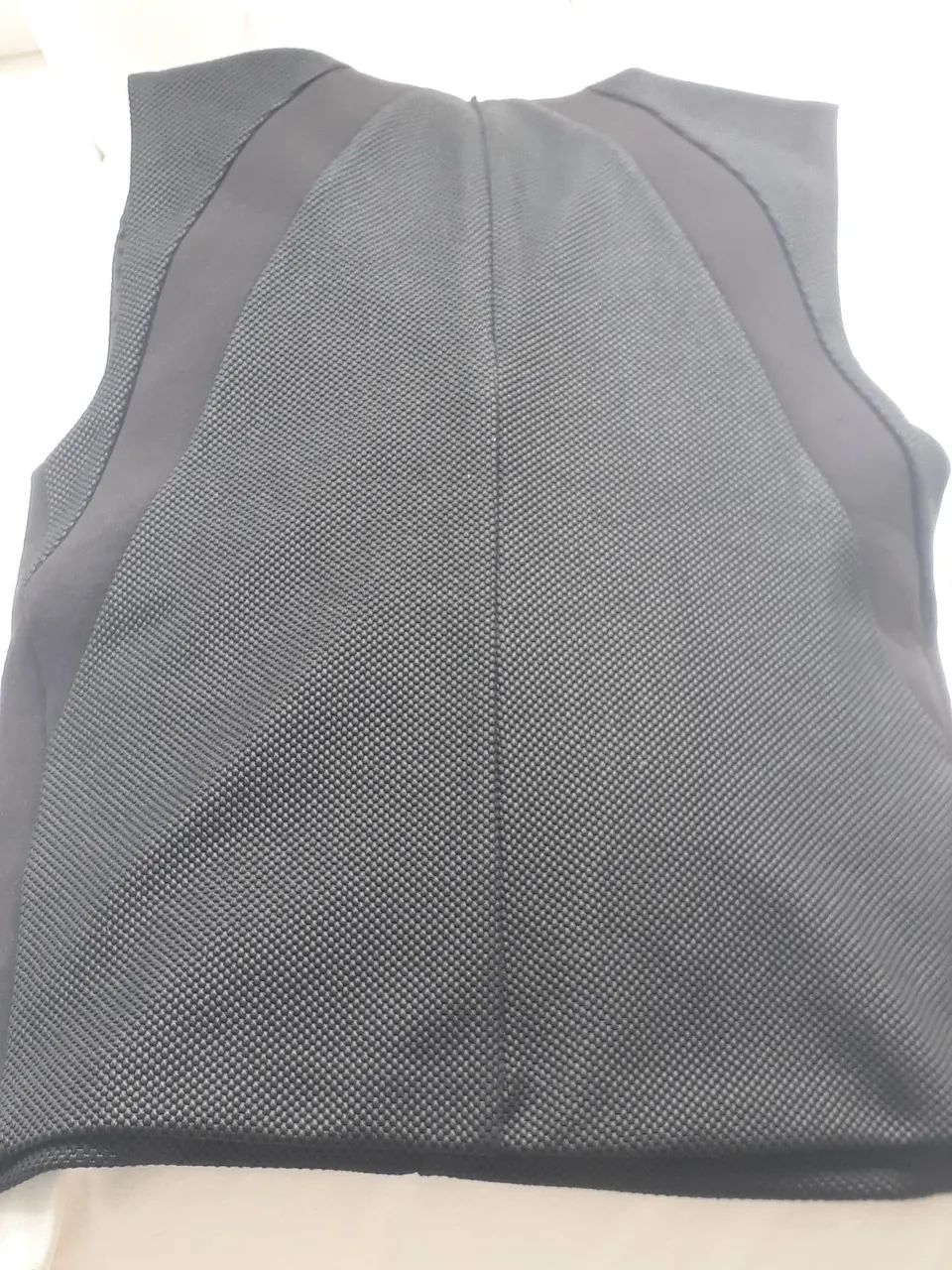 Blusa Armani Exchange M nova forrada zíper e  texturas diferentes - Foto 4