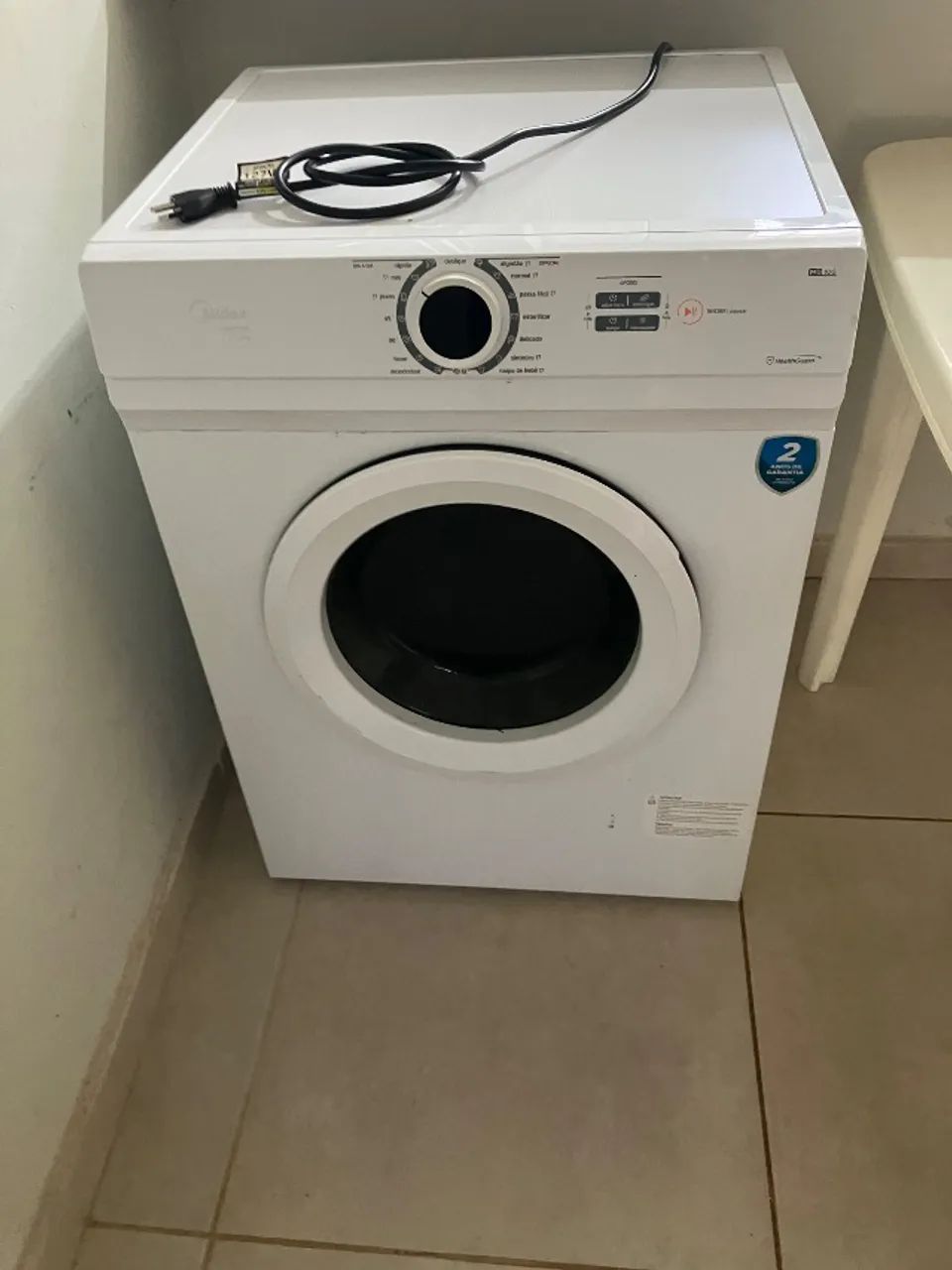 Máquina secar roupa 