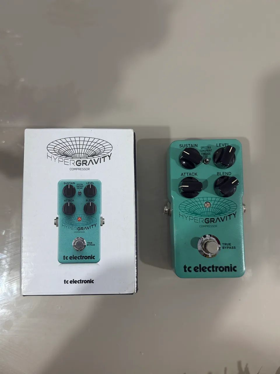 Pedal De Efeito Tc Eletronic Hypergravity Compressor Verde