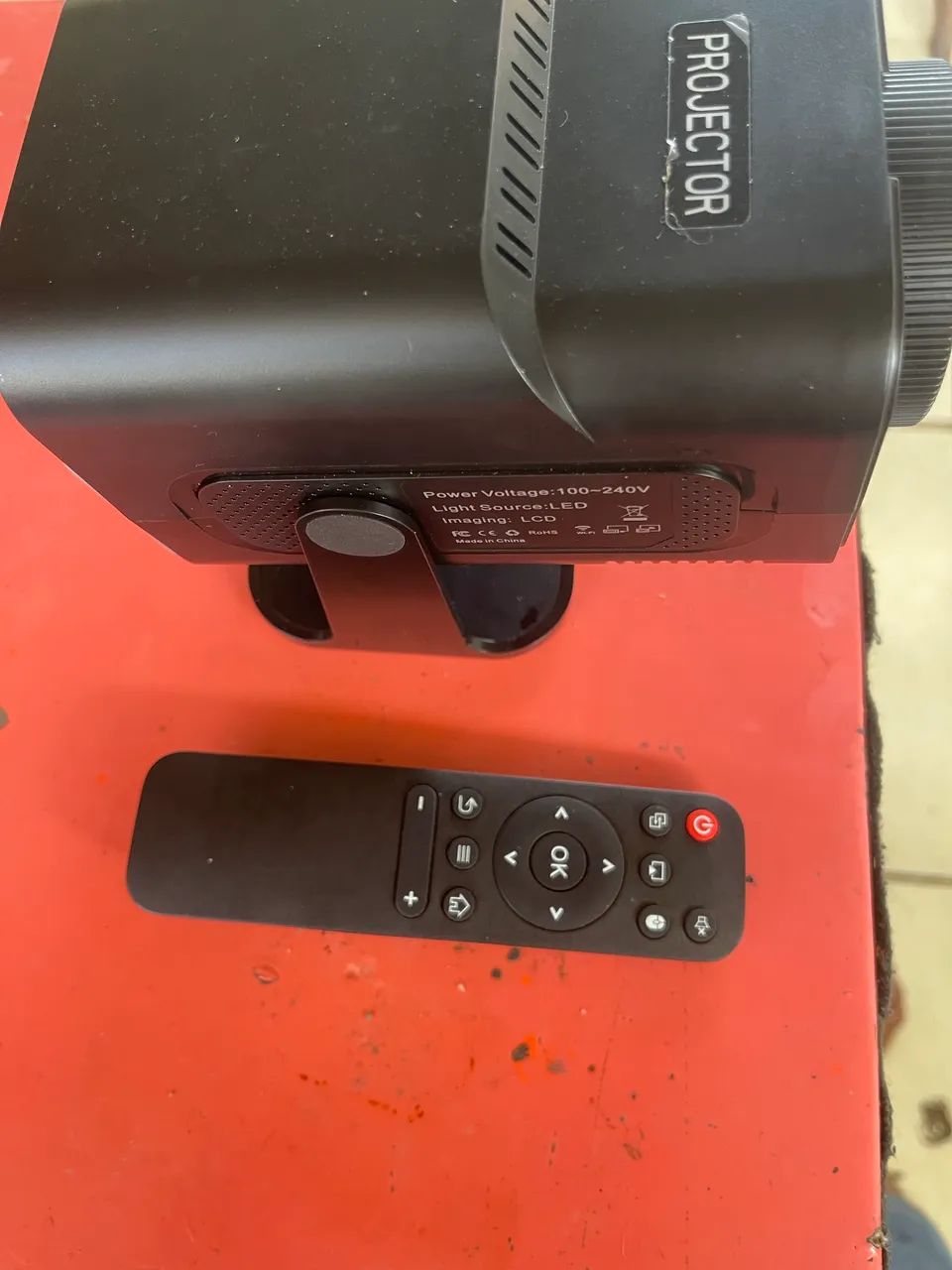 Projetor hy 320 mini tela de 200 polegadas - Foto 4