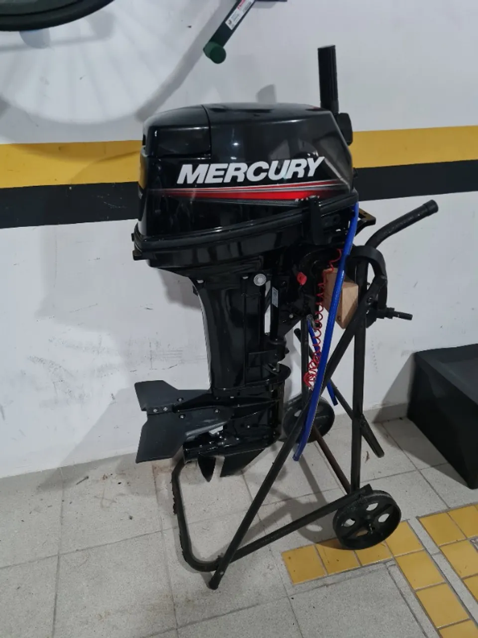 Motor Mercury 15hp - 2022 - pouco usado