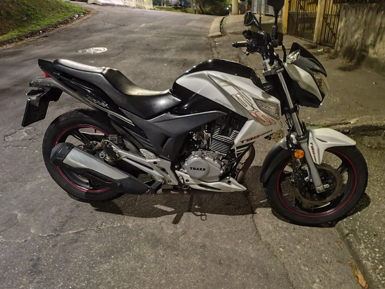 Traxx TSS 250