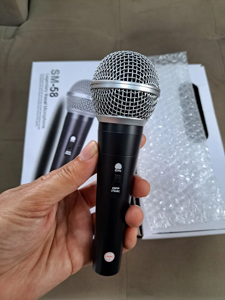 Microfone SM58 com fio