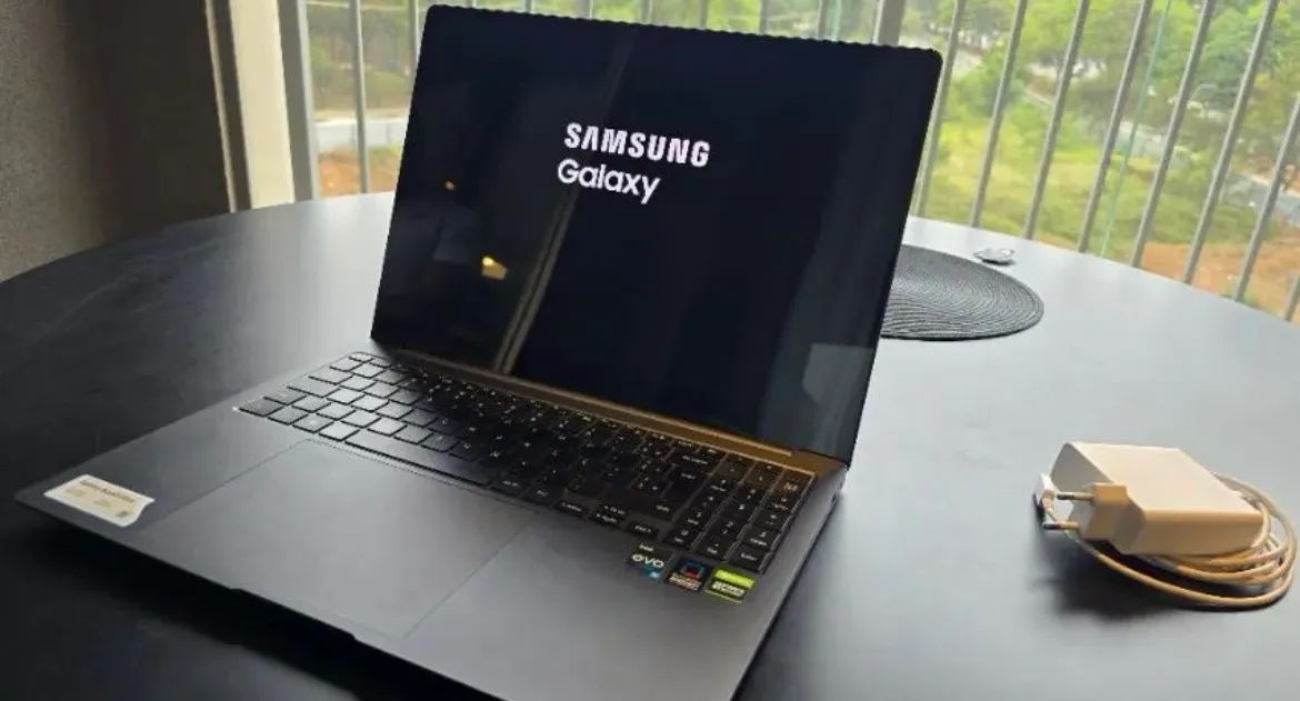 Notebook Samsung Galaxy Book3 Ultra - Foto 5
