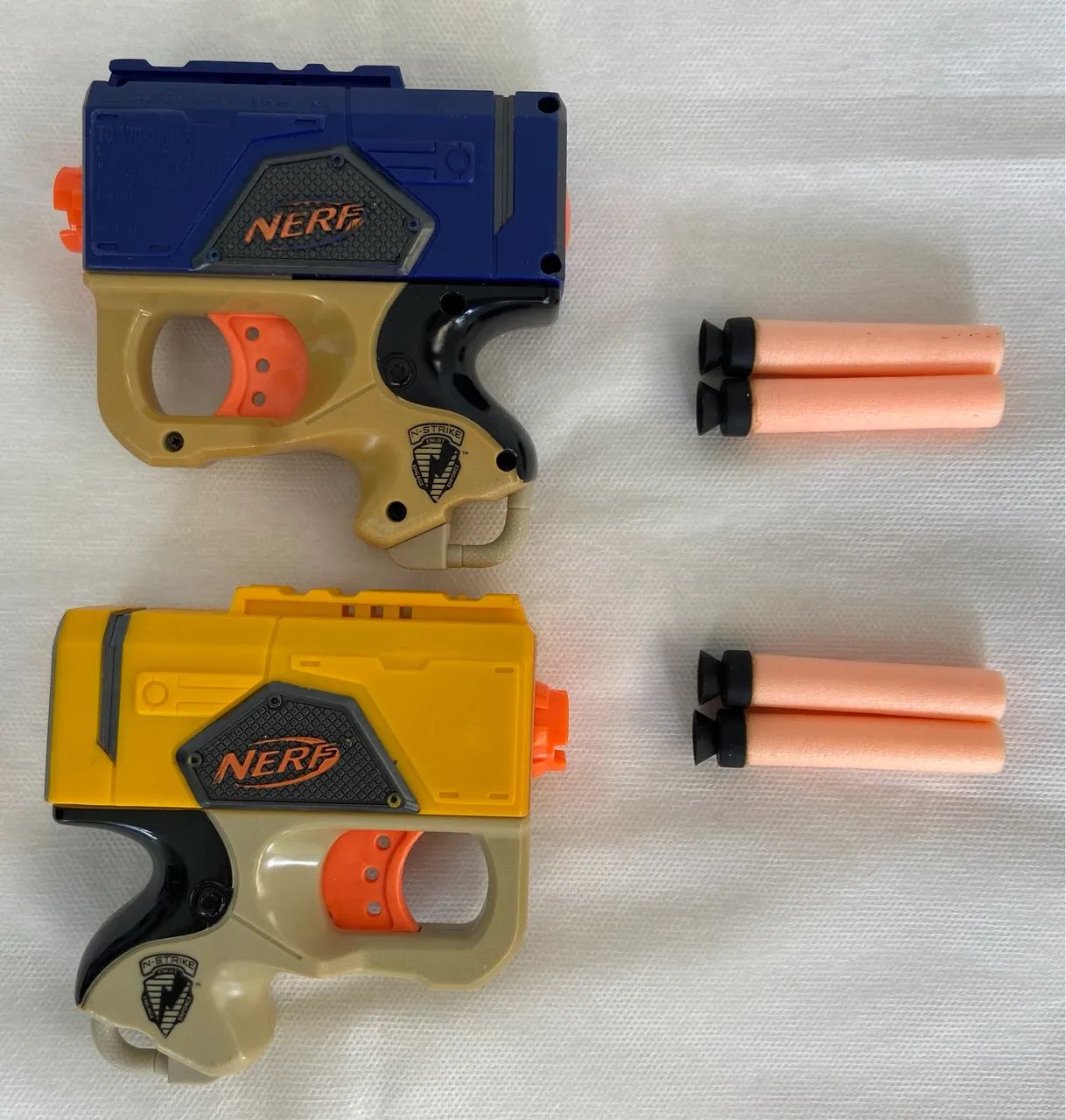 NERF (2 Nerfs + 4 dardos) *ORIGINAIS*