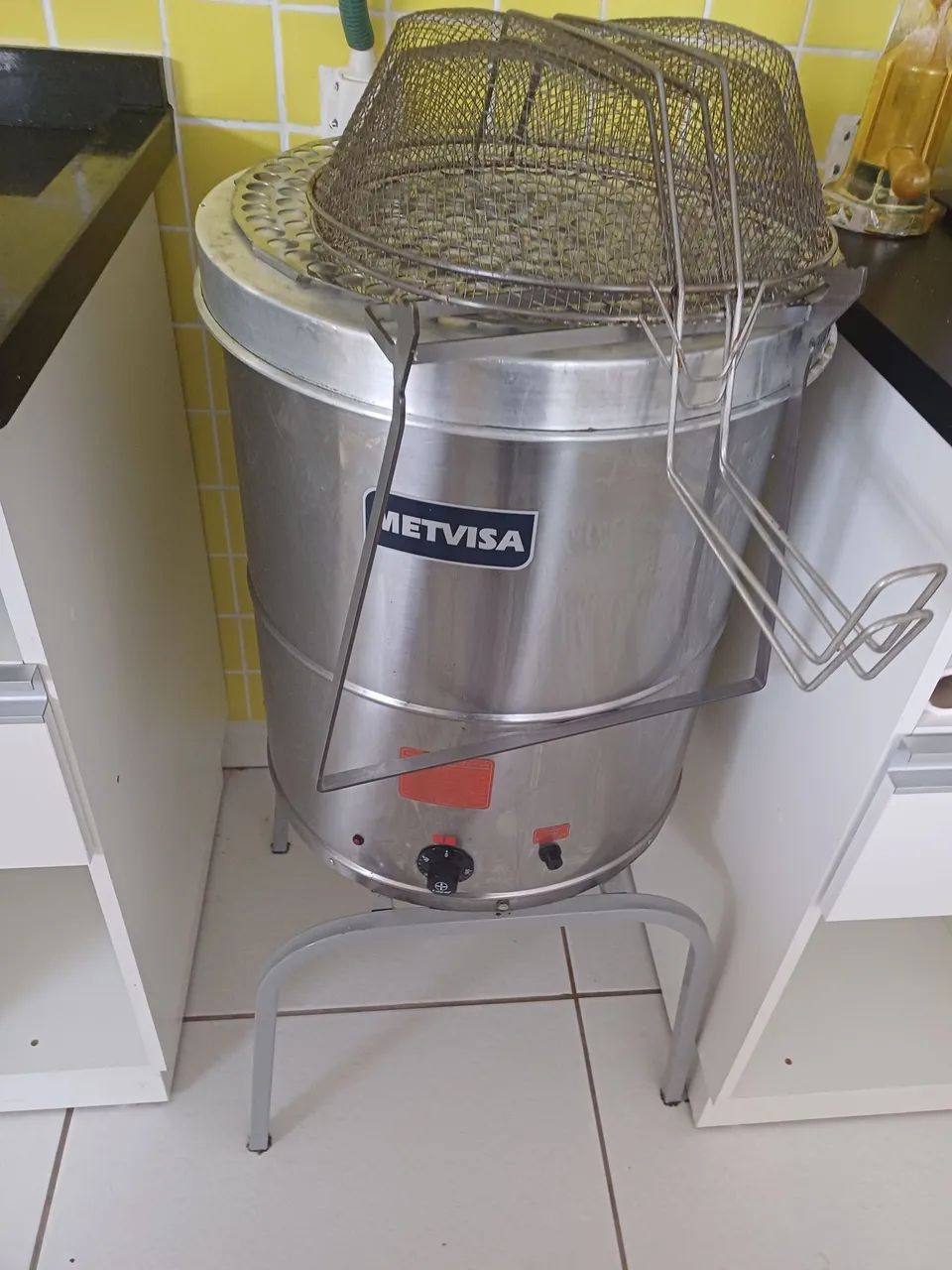 Fritadeira Industrial Água e Óleo - Metvisa  - Foto 3