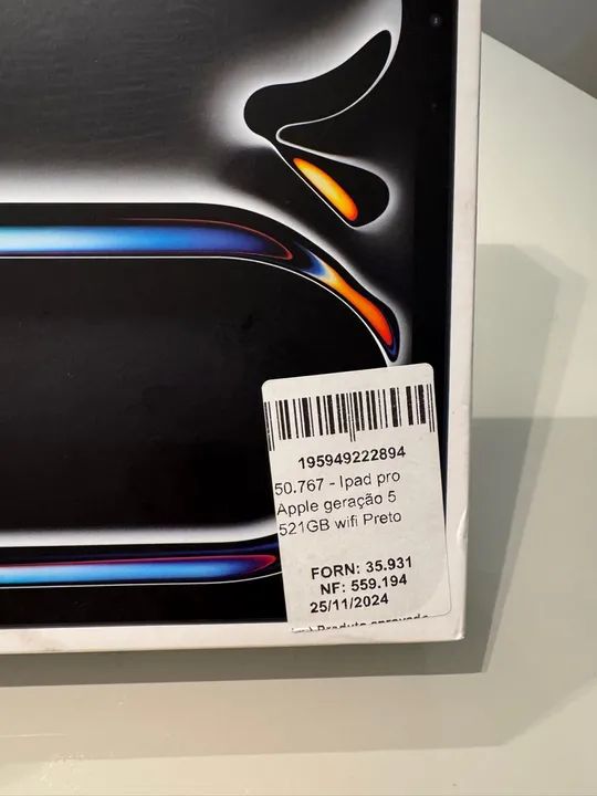 iPad Pro 5ª geração 512GB Wi-Fi Preto - Novo