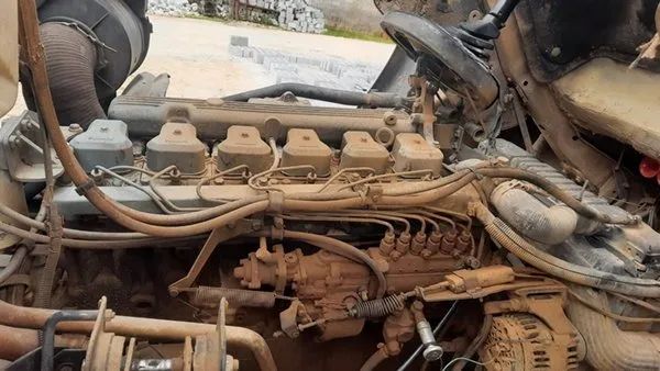 VW 13180 toco 4x2 ano 2004 com caçamba  - Foto 14