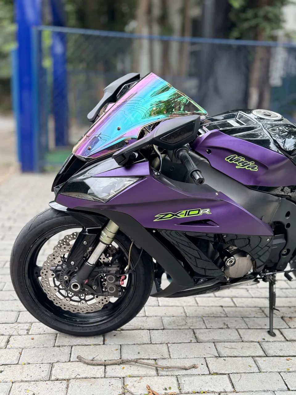 Kawasaki Zx-10/ Zx-10r 1000cc 2011 - 1463841485 | OLX