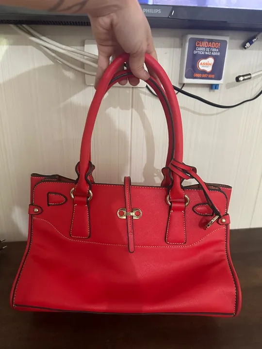 Bolsa Arezzo intacta