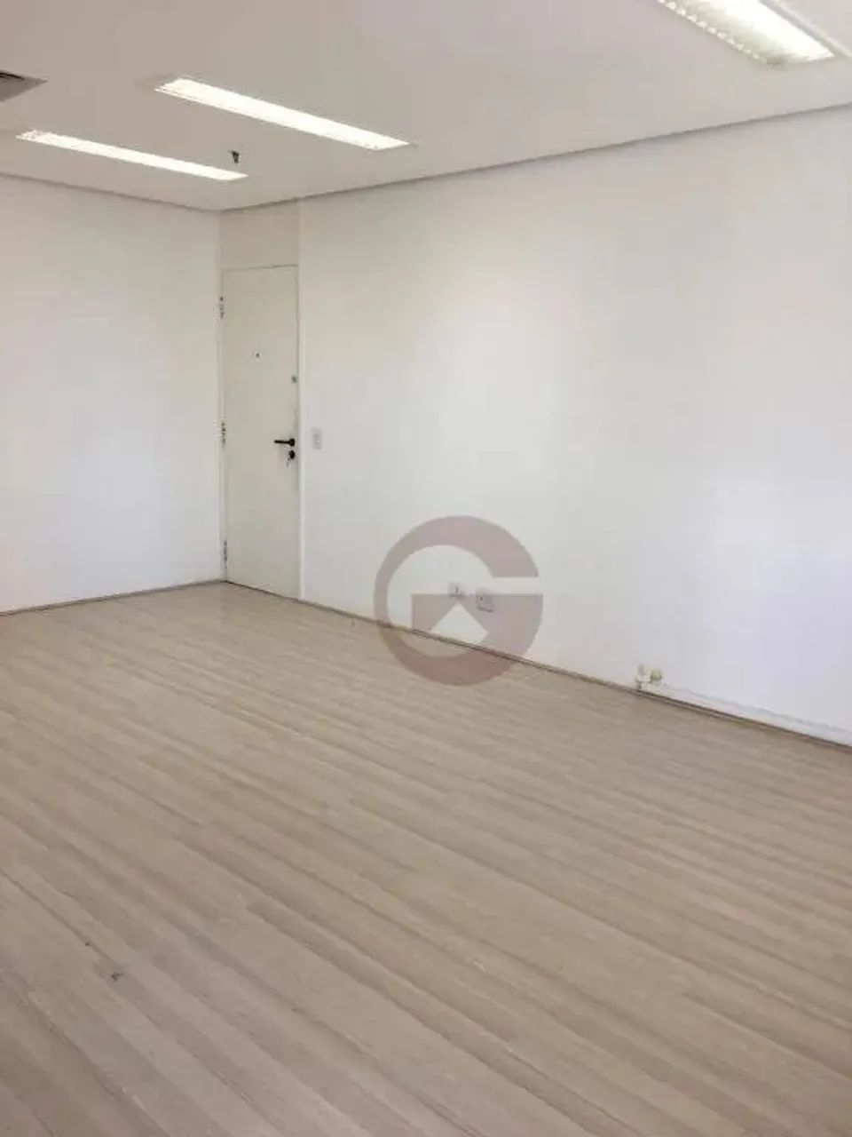 Sala à venda, 57 m² por R$ 390.000 - Alphaville Granja Vianna - São Paulo/SP - Foto 2