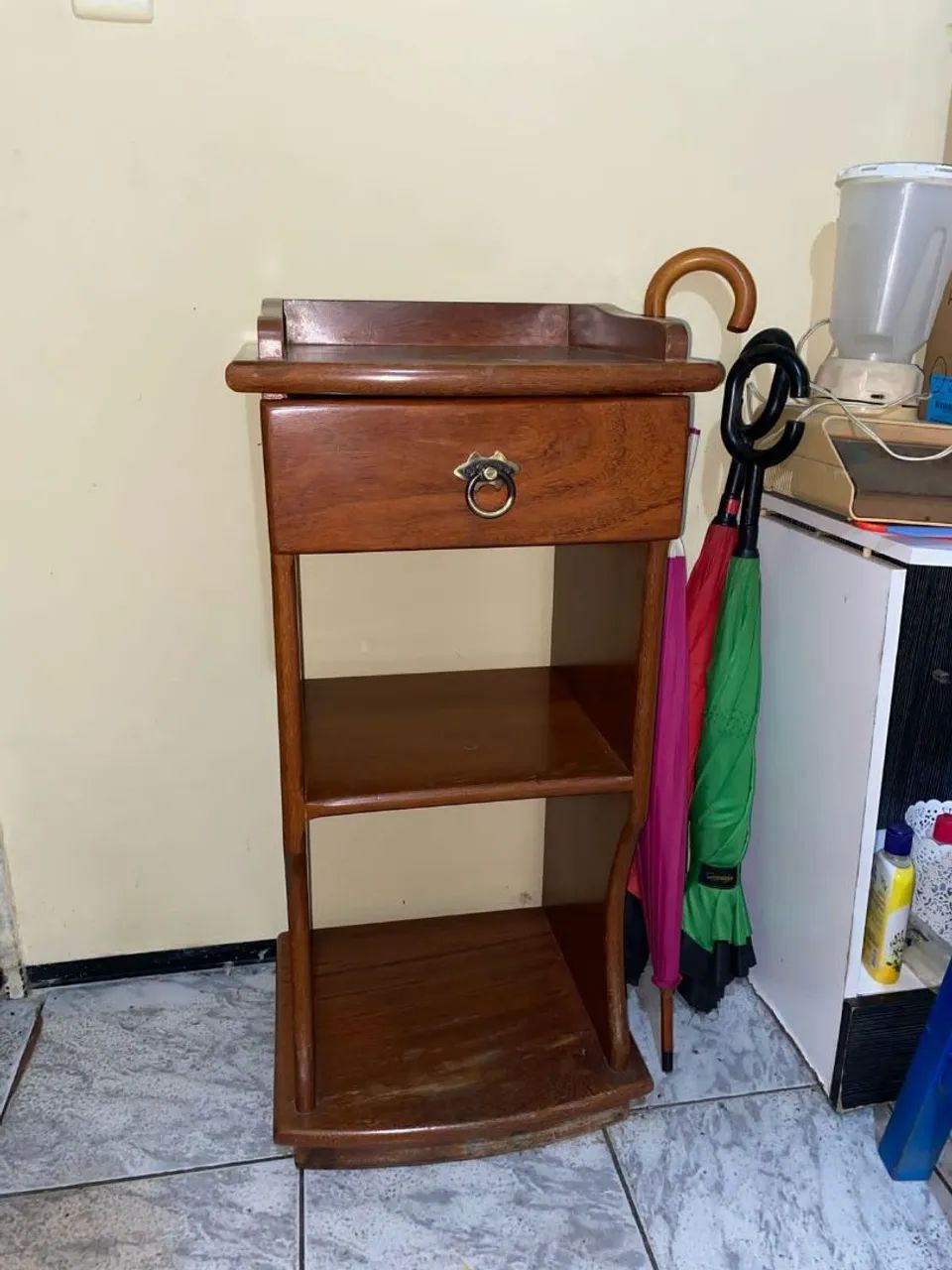 Armário de Madeira Maciça com Gaveta - Ideal para Quarto ou Sala - Foto 2