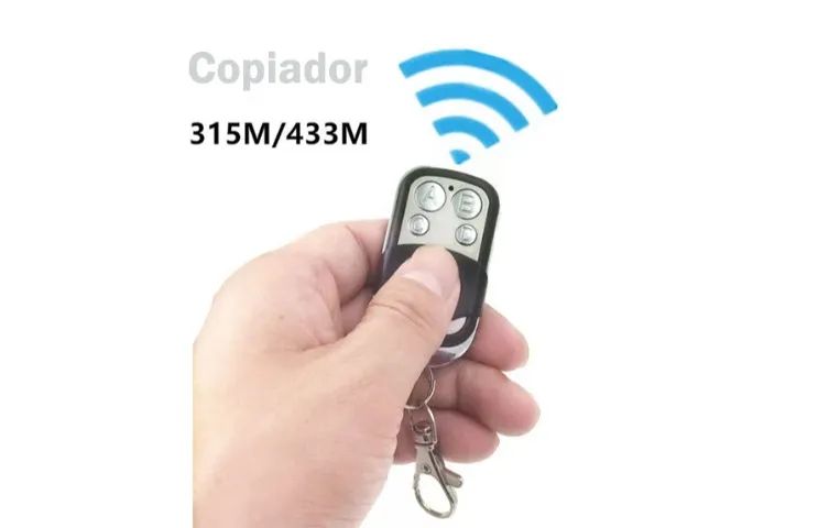 Controle Portão em Aço Escovado, 4 canais distintos, mais bateria Transmissor em aço escov - Foto 2