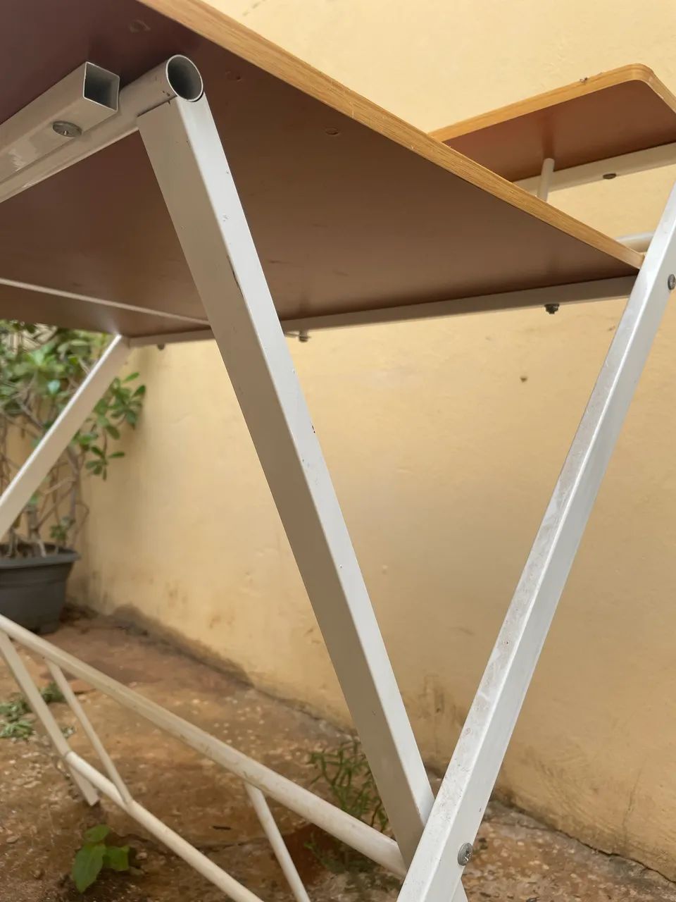 Mesa Dobrável para Estudo e Computador - Foto 2