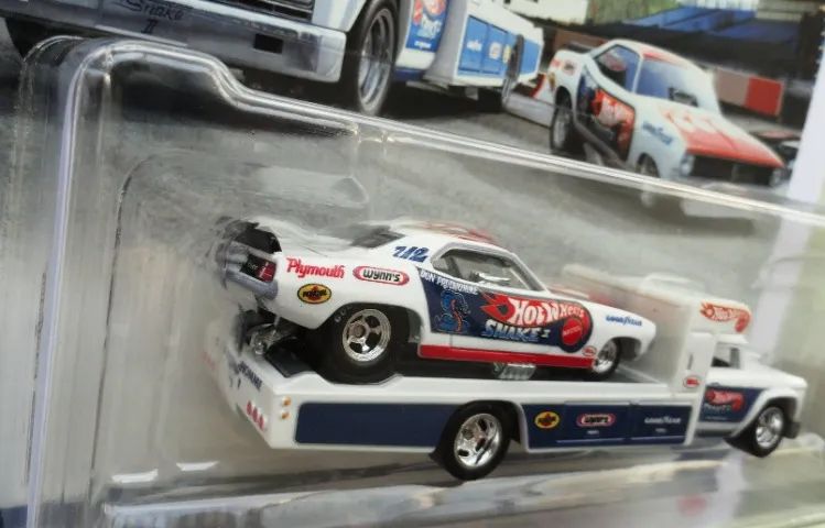 hot wheels team transport 72 plymouth cuda funny car retro rig