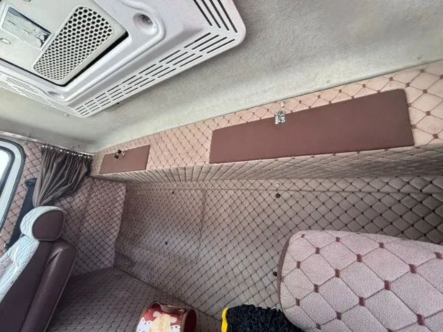 Vw 17-280 Ano 2013 C. Semi Leito Bau 7m + Plataforma - Foto 5