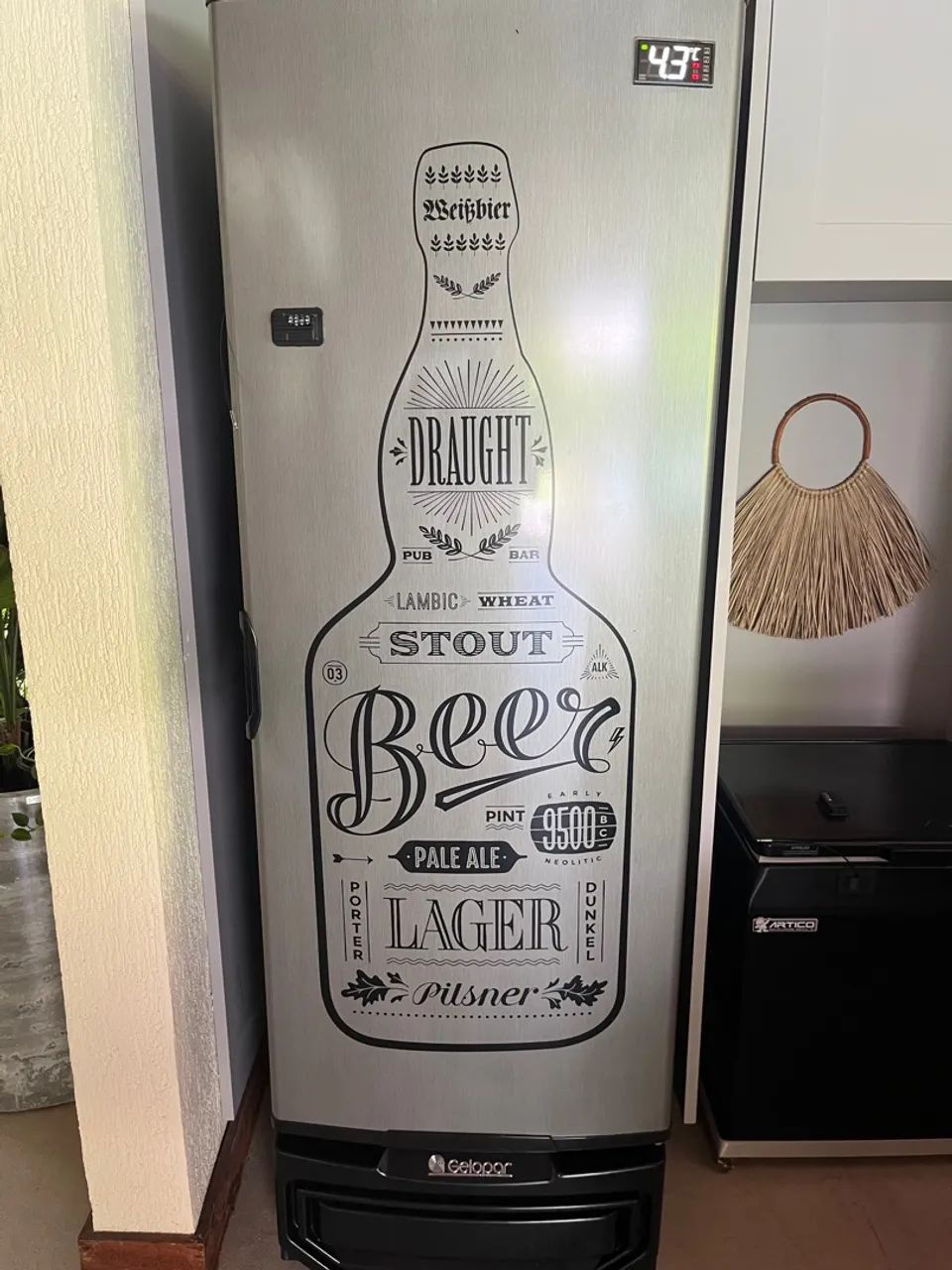 Geladeira para bebidas - Cerveja gelada na sua casa!