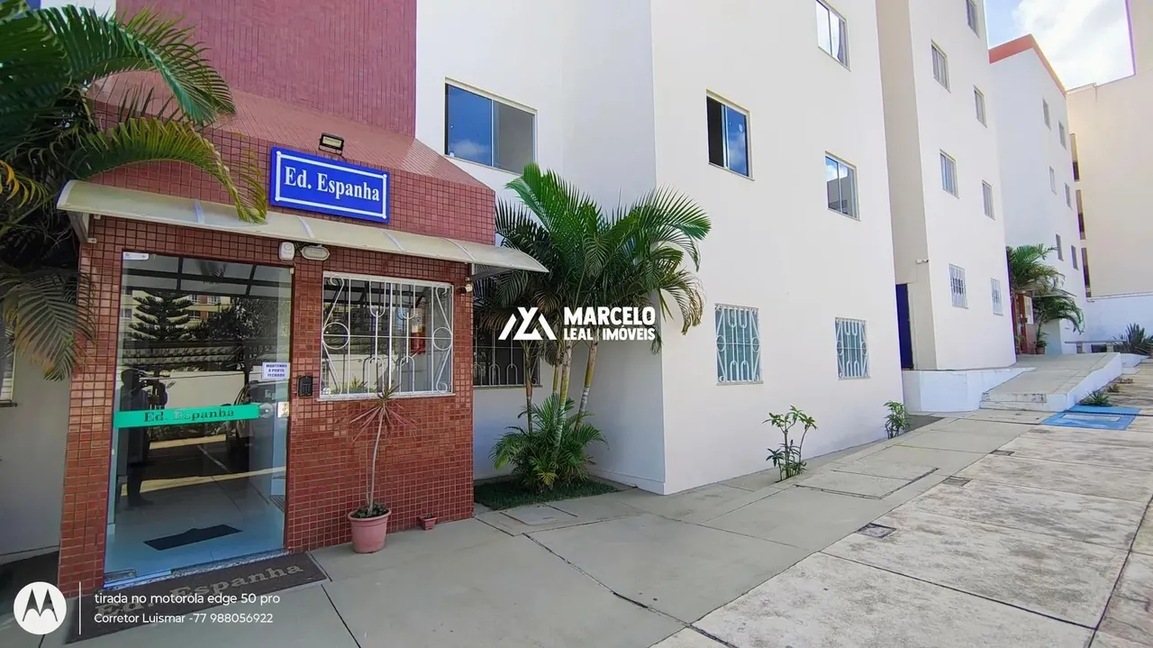 Alugo amplo apartamento térreo com 68 M2, com 2 quartos sendo 1 suite, cozinha