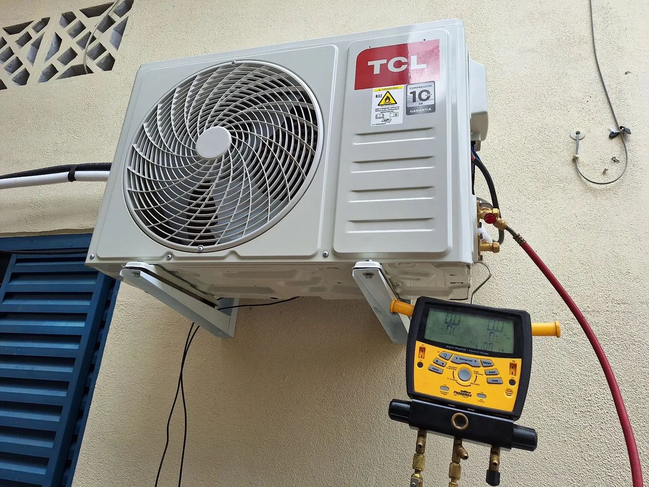 Conserto manutenção instalação em ar condicionado geladeira freezer expositor Eletricista  - Foto 4