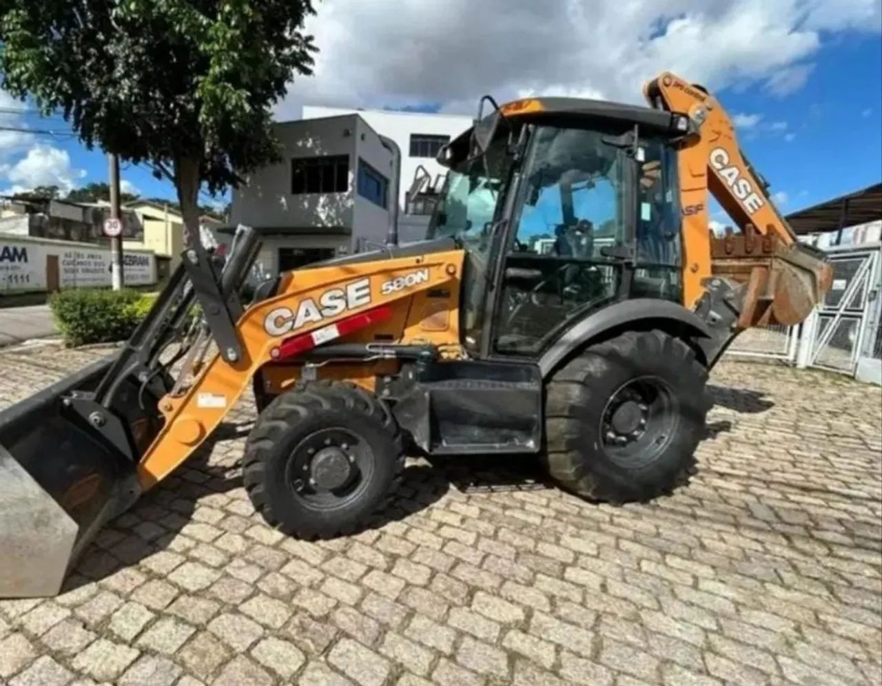 Retroescavadeira case 580n 4x4 2021 - Foto 6