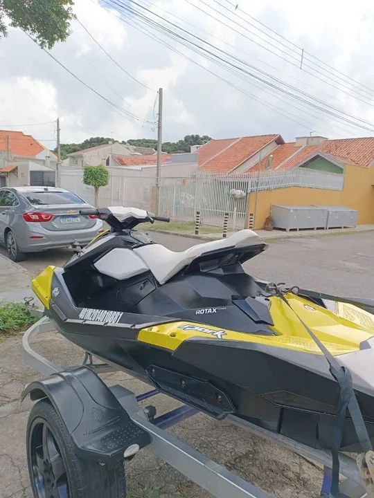 Jet Ski SPARK 2014 90HP - Carretinha.  - Foto 7