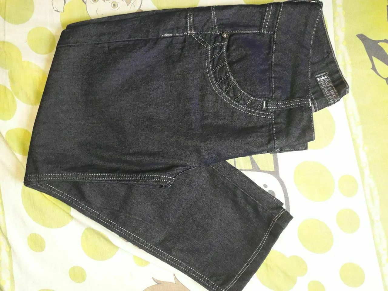 VENDO CALÇA JEANS FEMININA NOVA  - Foto 4