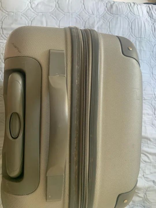 Mala de Viagem Grande - Cinza - Ótimo estado! - Foto 3