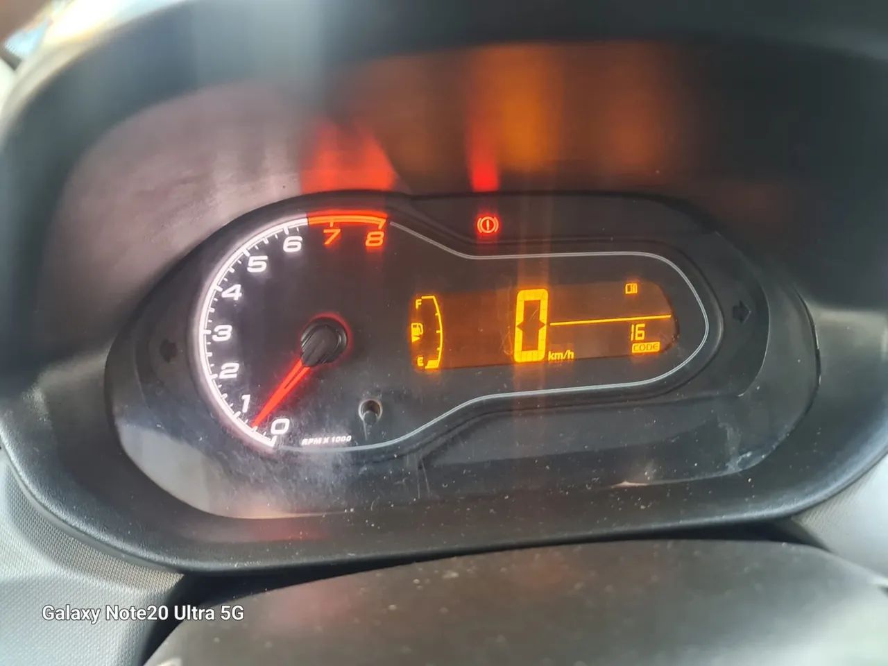 Vendo Ônix, 2019, 6 marchas whats * - Foto 4