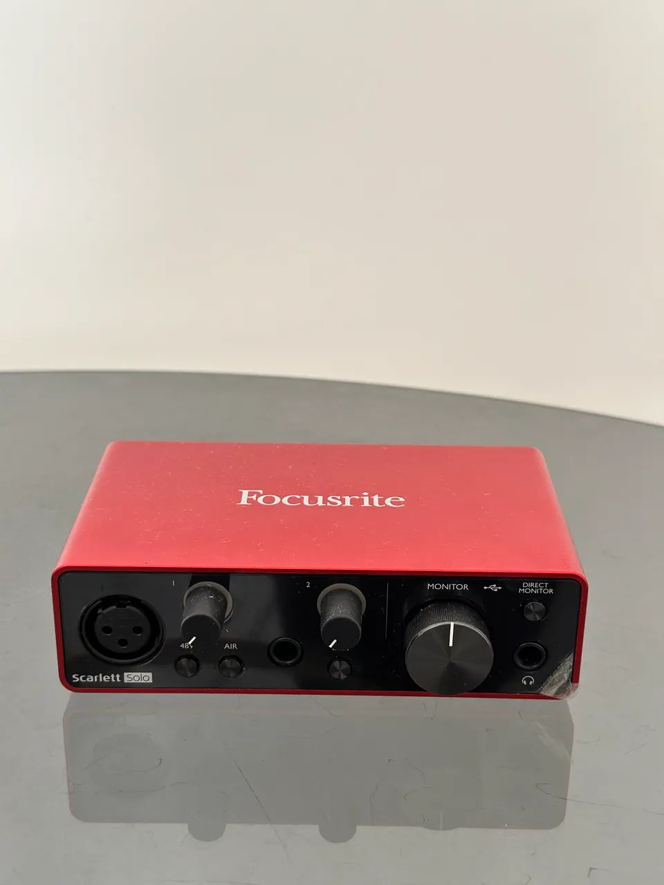 Interface de Áudio Focusrite Scarlett Solo 3ª Geração