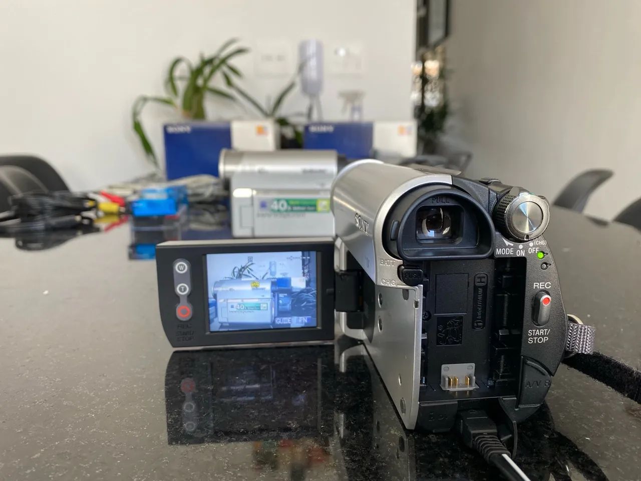 Handycam Sony DCR-HC52