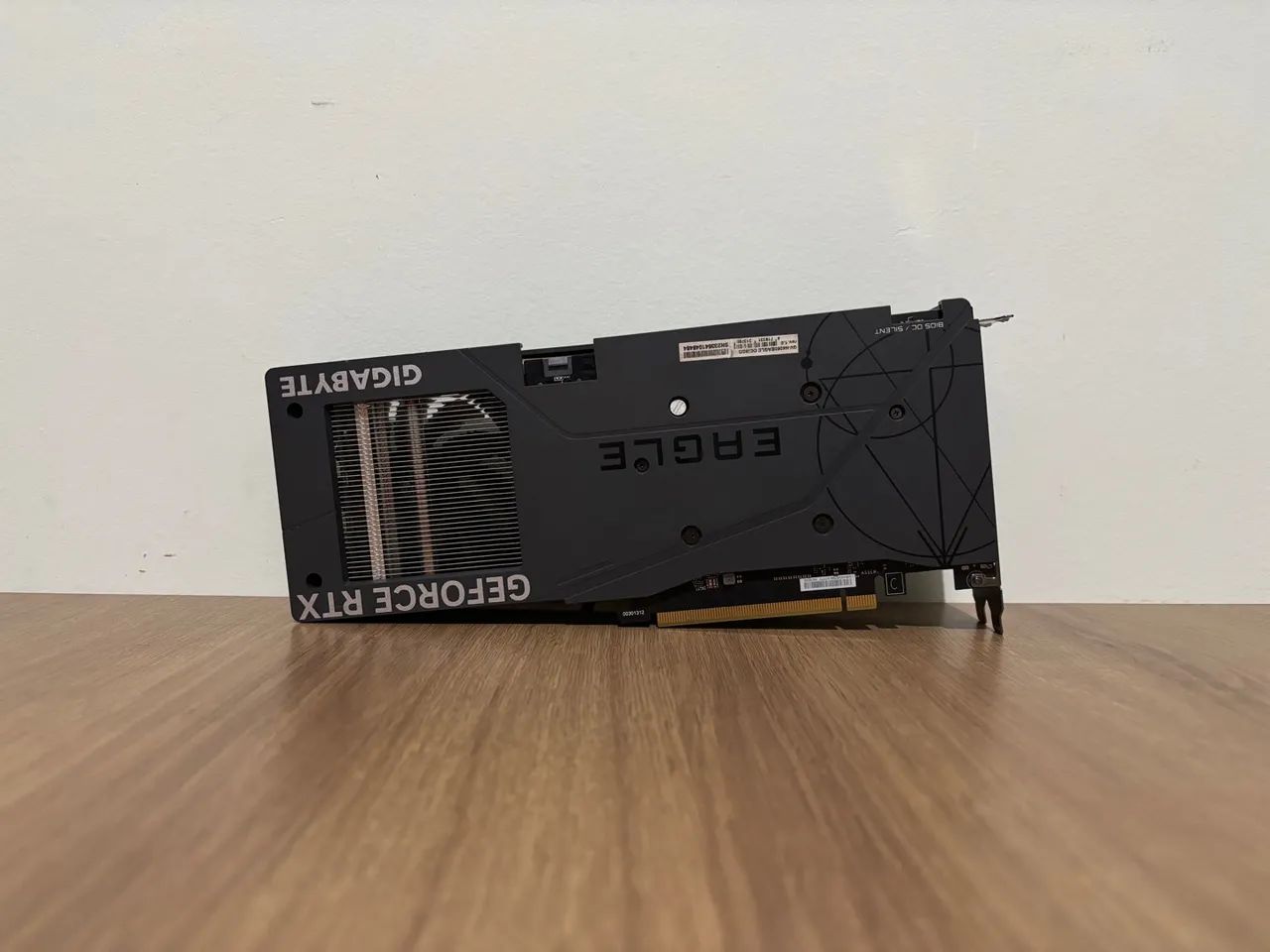 RTX 4060 Gigabyte Eagle - Foto 3