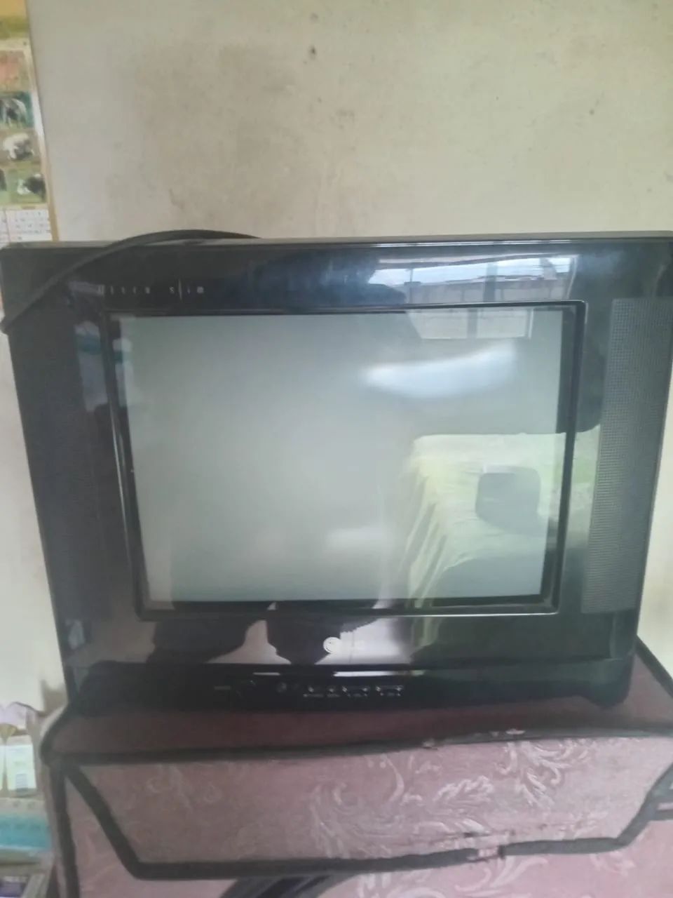 Old color television64573483836930121