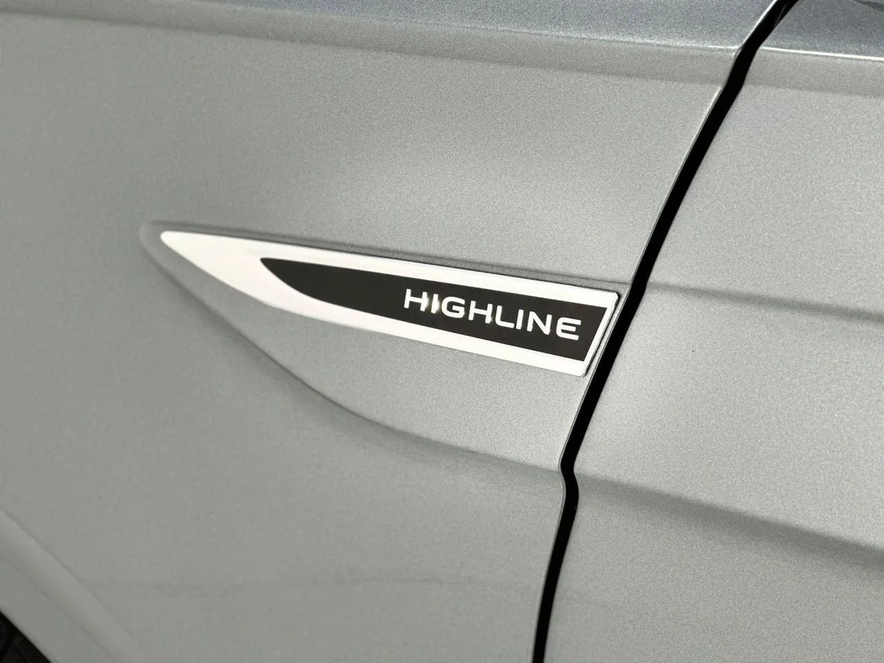 POLO HIGHLINE 1.0 TURBO FLEX CINZA 2025/2026 - Foto 5