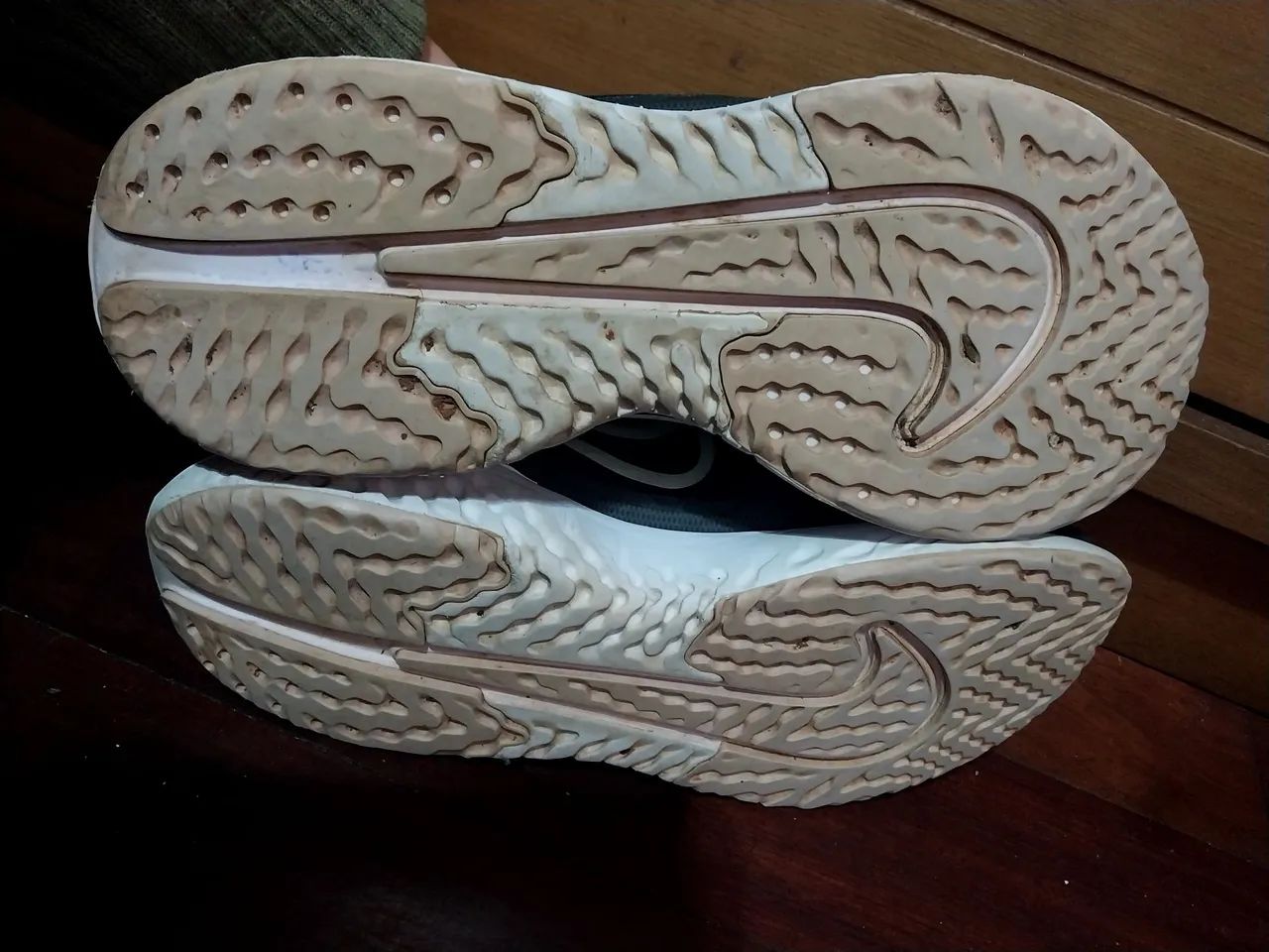 Tênis Nike React  - Foto 5