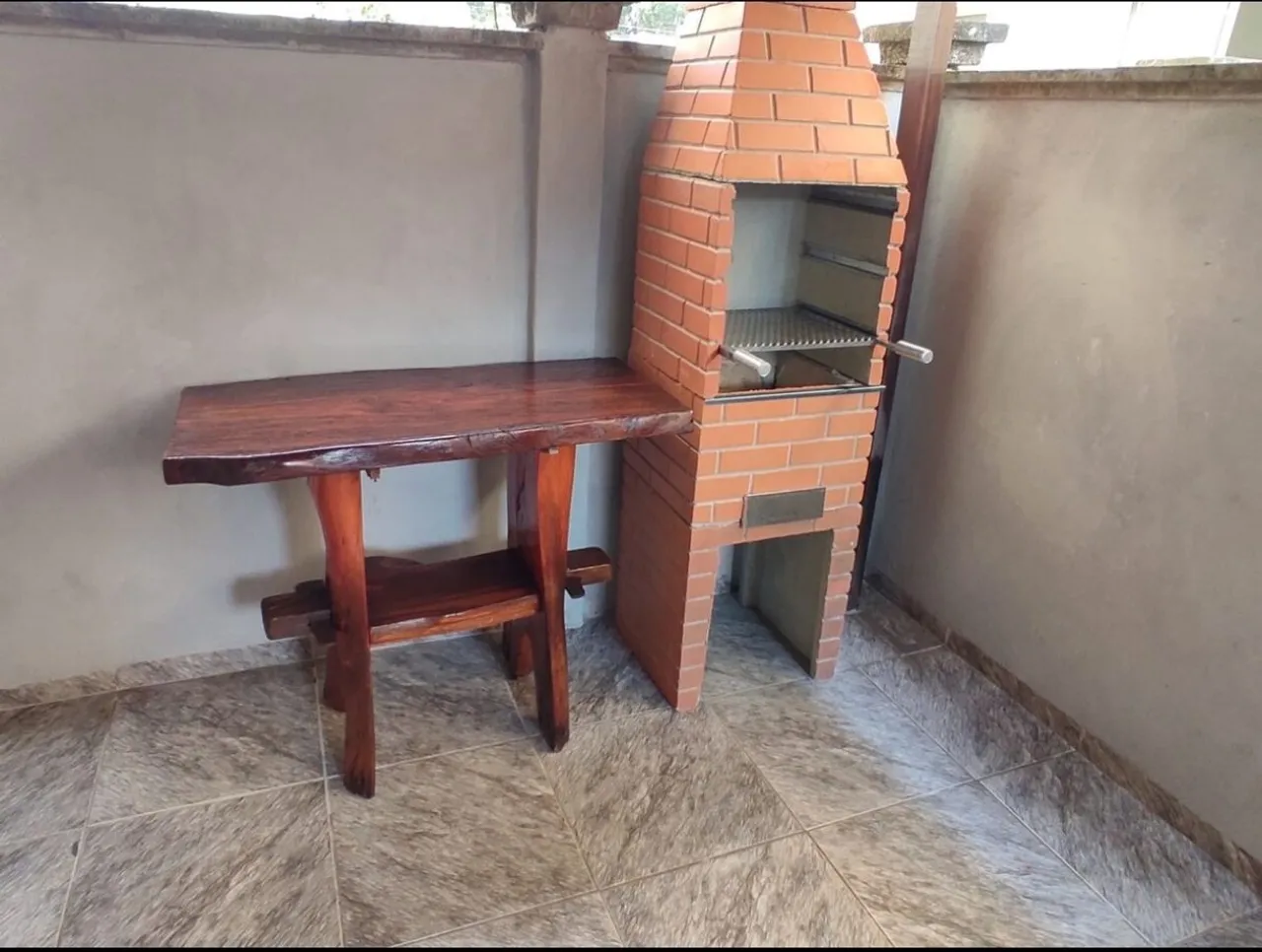 Aconchegante apartamento com área gourmet