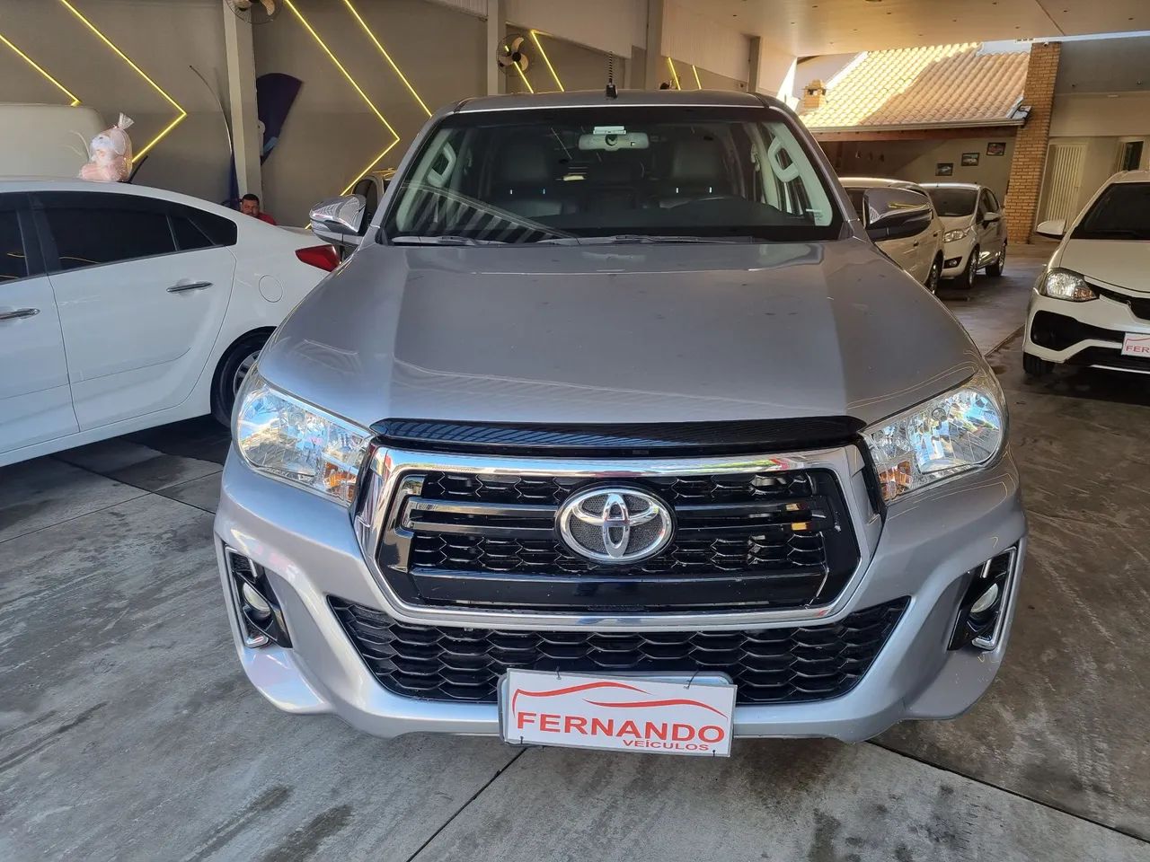Toyota/ Hilux Srv 4x2 automático- 2019/2020