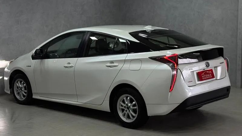 TOYOTA PRIUS NGA TOP 2016 - Foto 4