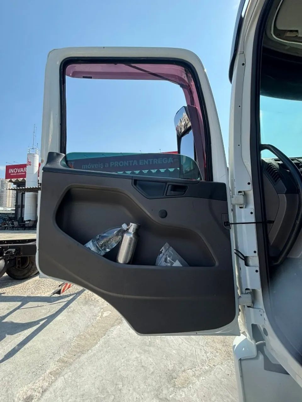 Vw 17-280 Ano 2013 C. Semi Leito Bau 7m + Plataforma - Foto 6