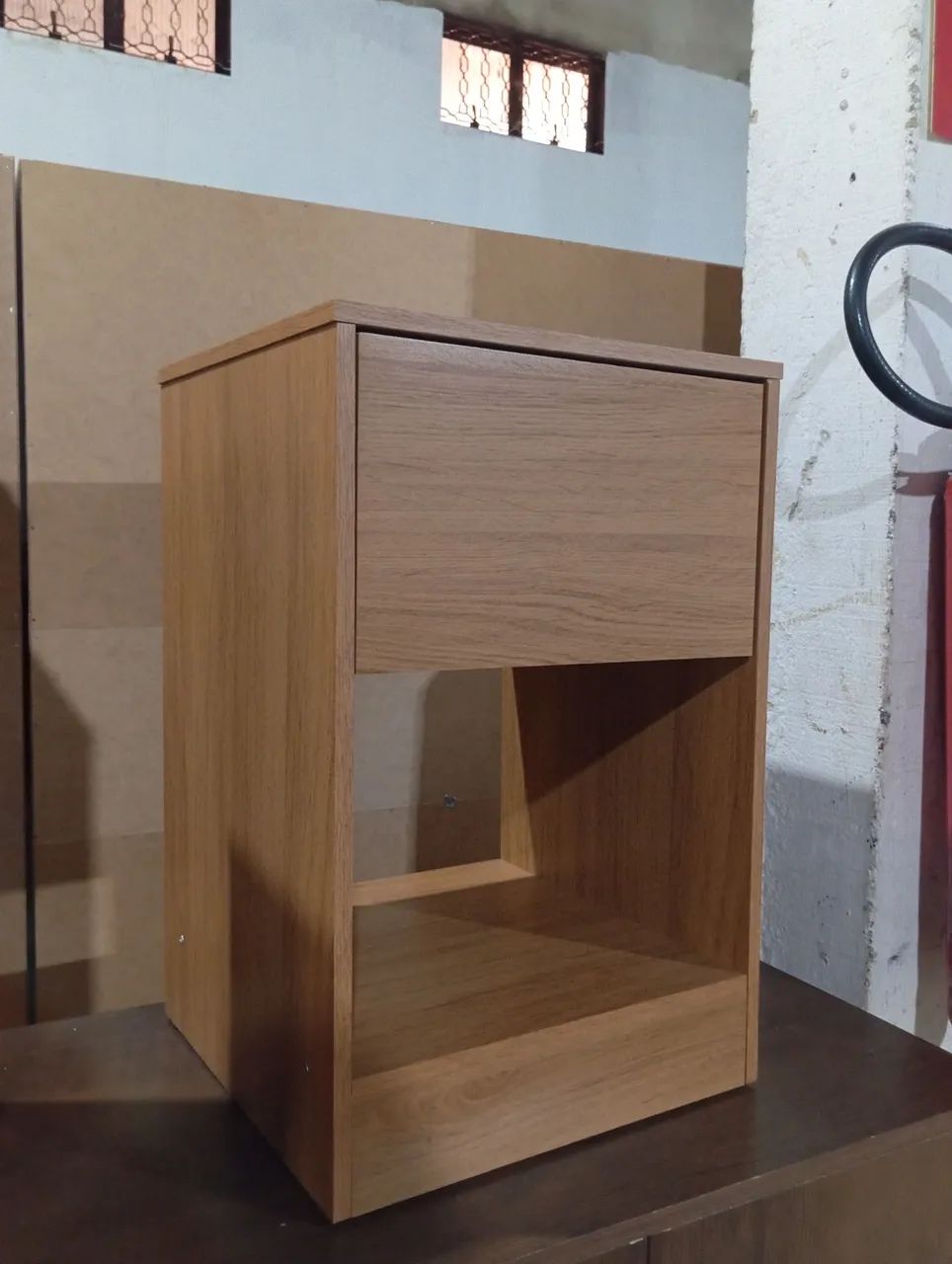 Mesa de Cabeceira nova por 119,99 